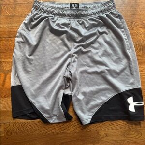 Under Armour Men's Gray and Black Basketball Shorts